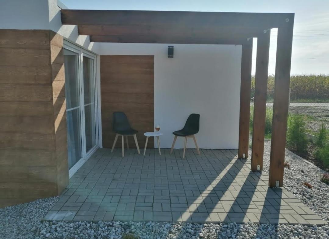 Domek Pod Lasem ออปอเล ภายนอก รูปภาพ